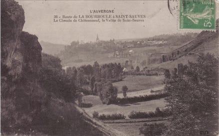 Le chemin de Châteauneuf et vallée de Saint-Sauves 